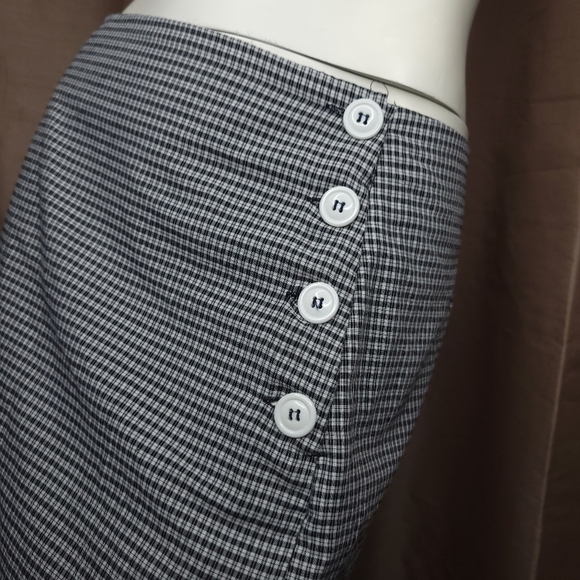 Urban Outfitters Stockholm Plaid Side Button Down Mini Skirt - Size: Medium - Picture 2 of 7